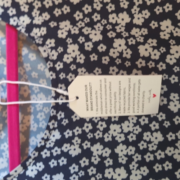 Blouse - Picture 3 of 4